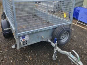 IFW P8 Trailer with Cage Sides
